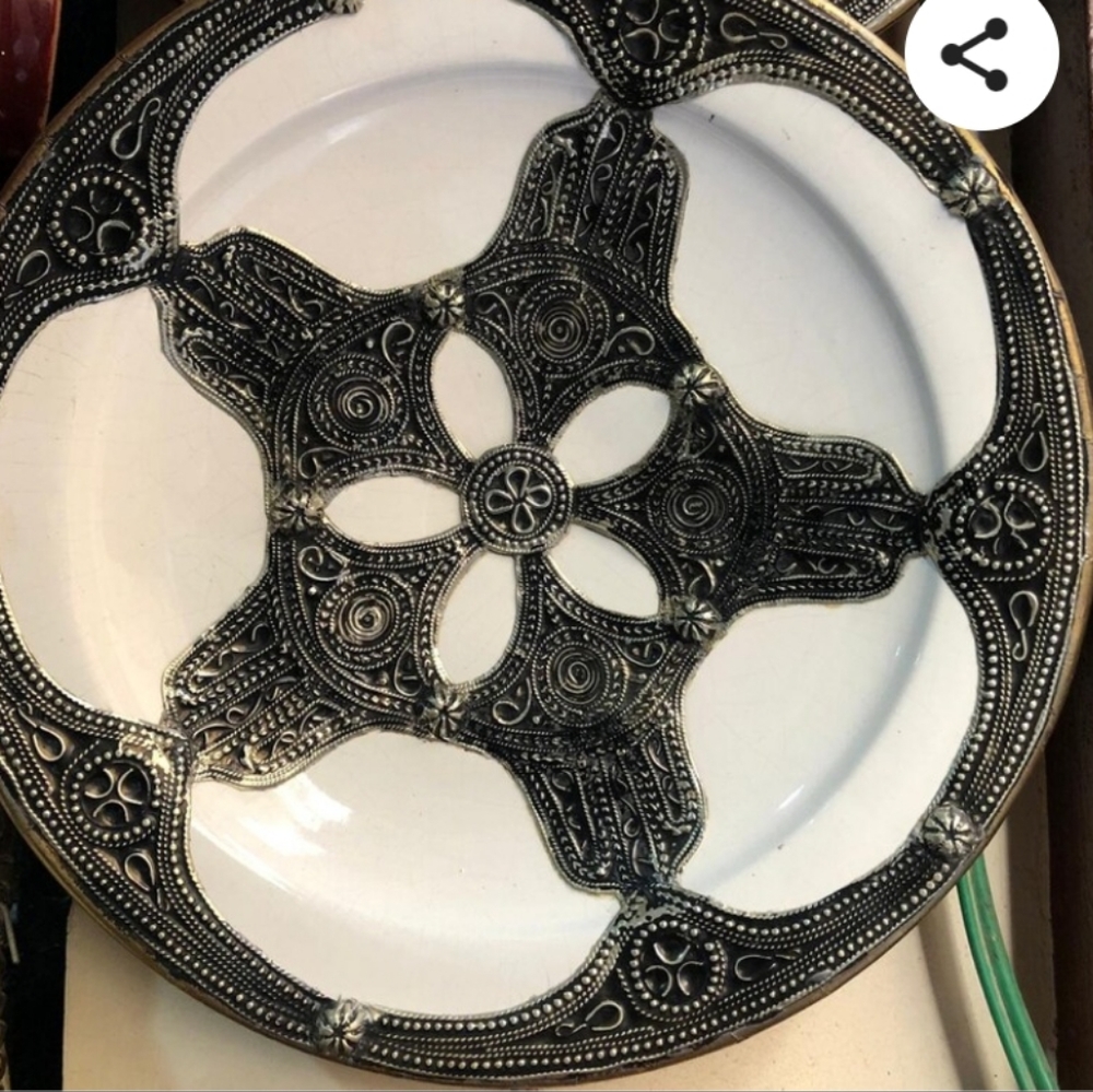 Hand crafted  Moroccan Vintage Moorish Style Porcelain Silver Art Safi Plate.